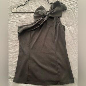 The Limited Black Elegant One-Shoulder Top